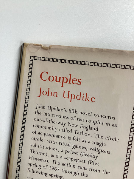 Couples  John UPDIKE